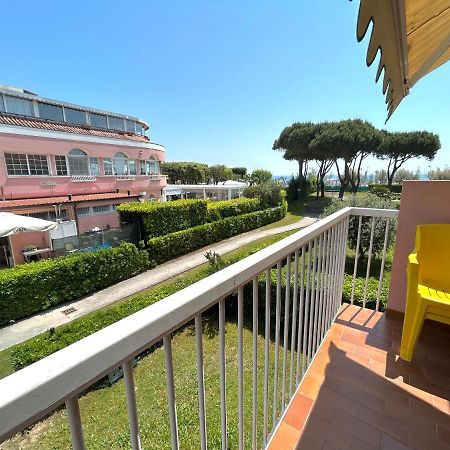 Seaside Terrace & Pool Getaway Lejlighed Cavallino-Treporti Eksteriør billede