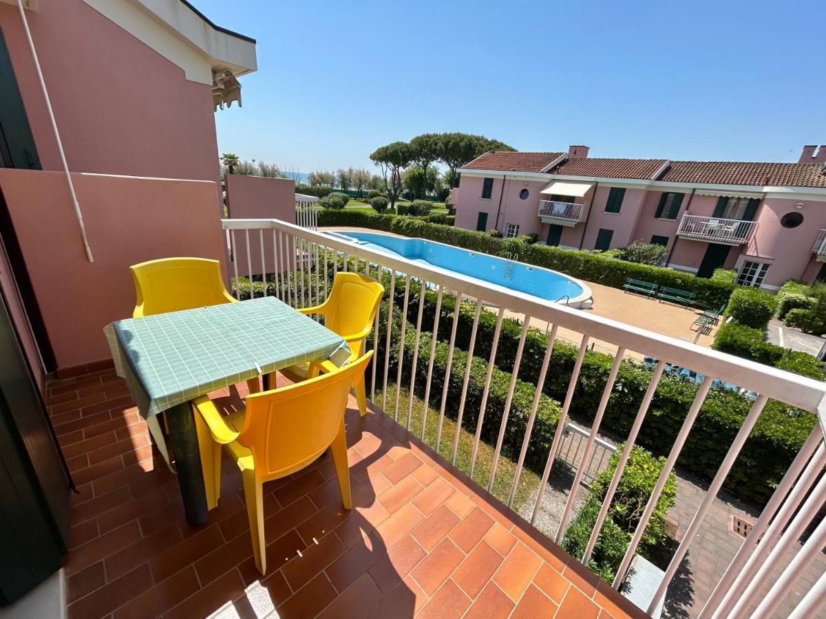 Seaside Terrace & Pool Getaway Lejlighed Cavallino-Treporti Eksteriør billede